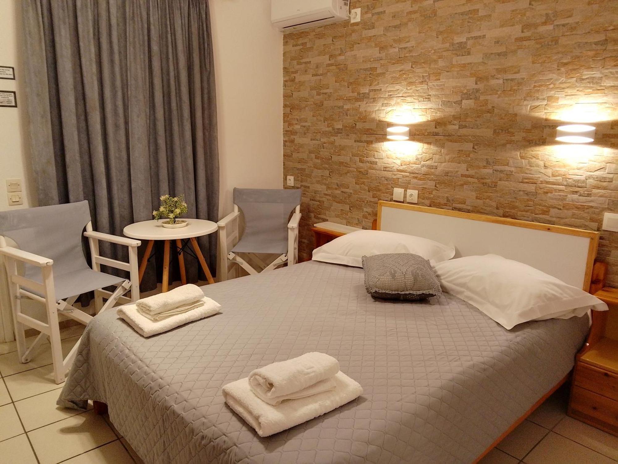Studios Prevena Adamantas  ภายนอก รูปภาพ